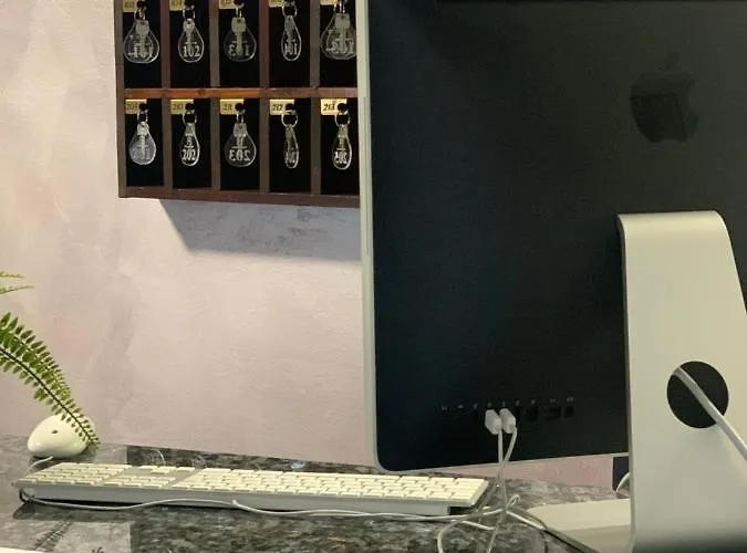 Ξενοδοχείο Neyra 3*